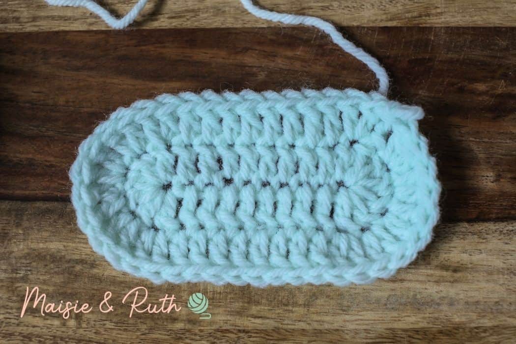 Crochet Baby Booties Pattern Step 1b