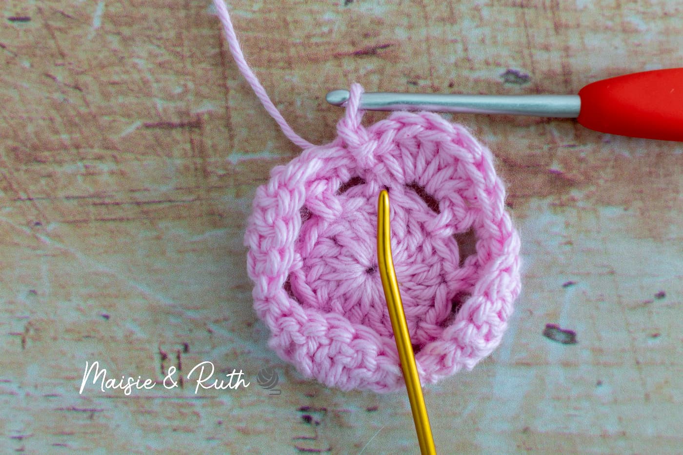 Crochet Rose Baby Blanket Round 4a