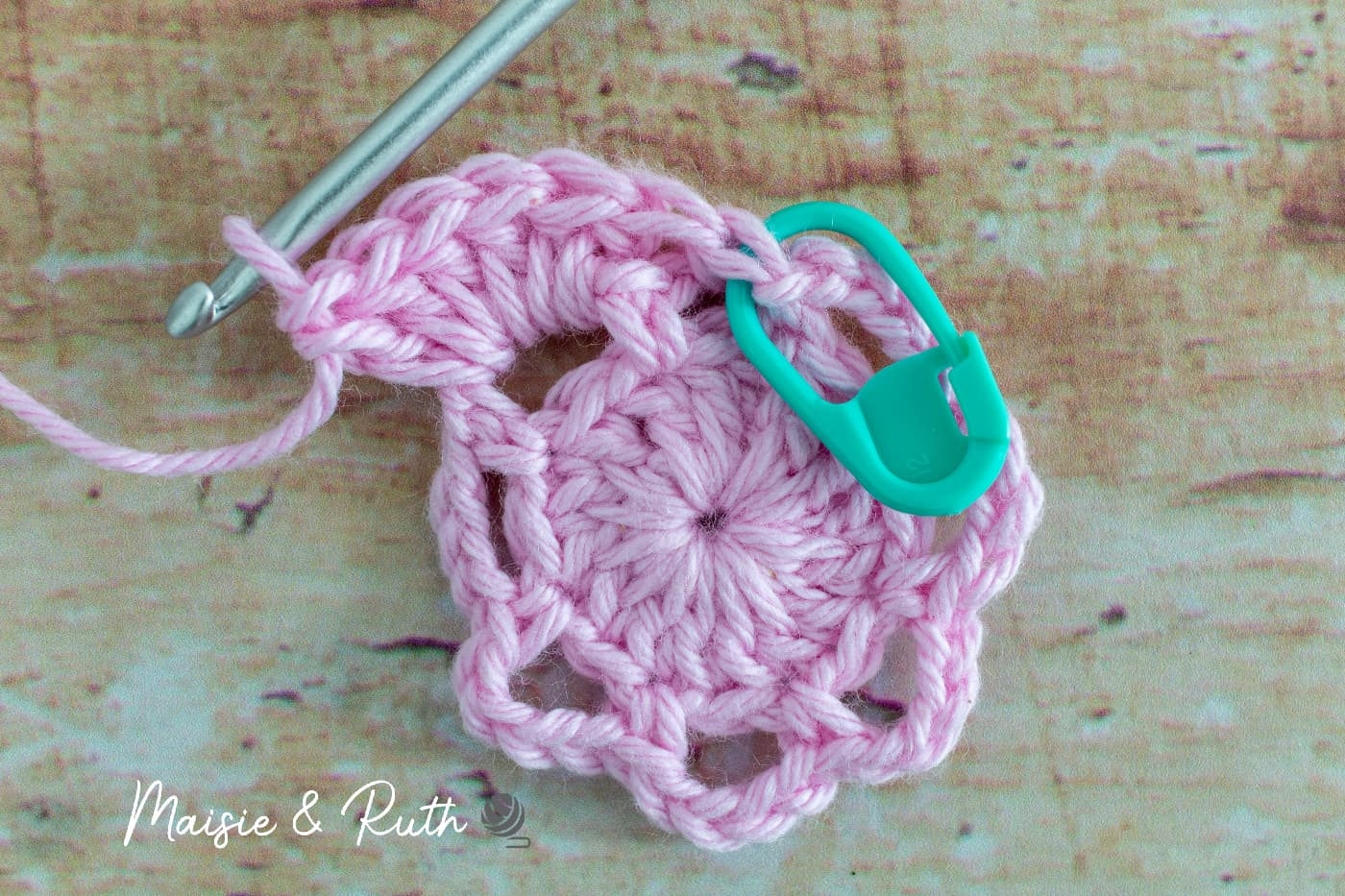 Crochet Rose Baby Blanket round 3b