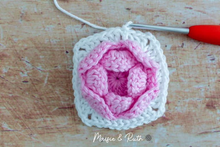 Crochet Rose Baby Blanket (A Delightful Free Pattern) | Maisie and Ruth