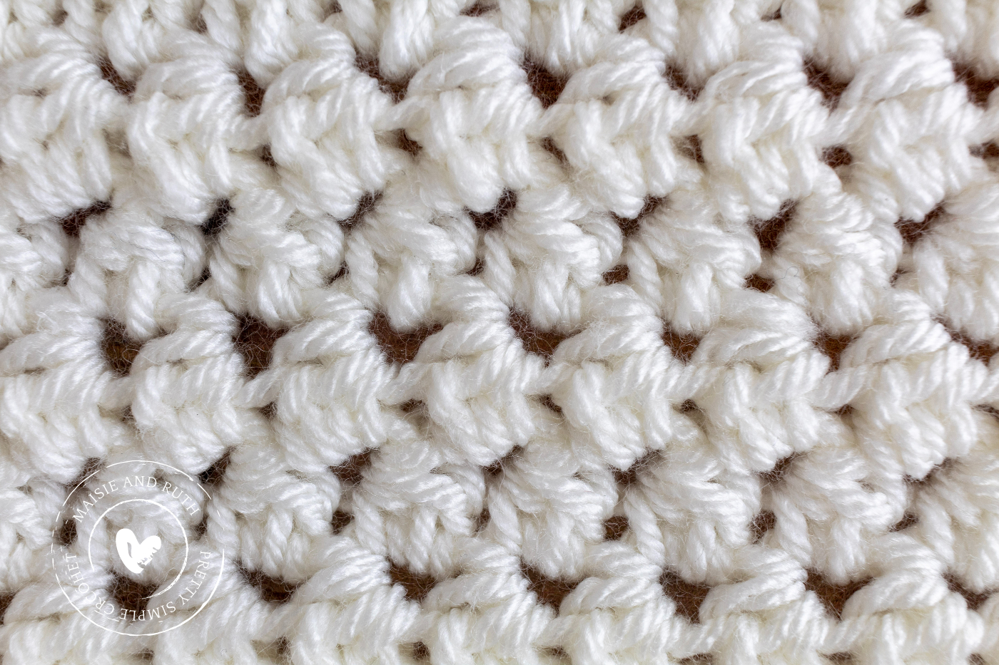 Crochet an Easy Baby Blanket close up of pique stitch