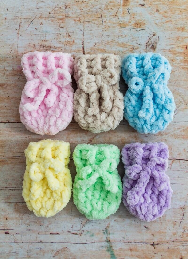 Fast Crochet Baby Mittens (Free Pattern)