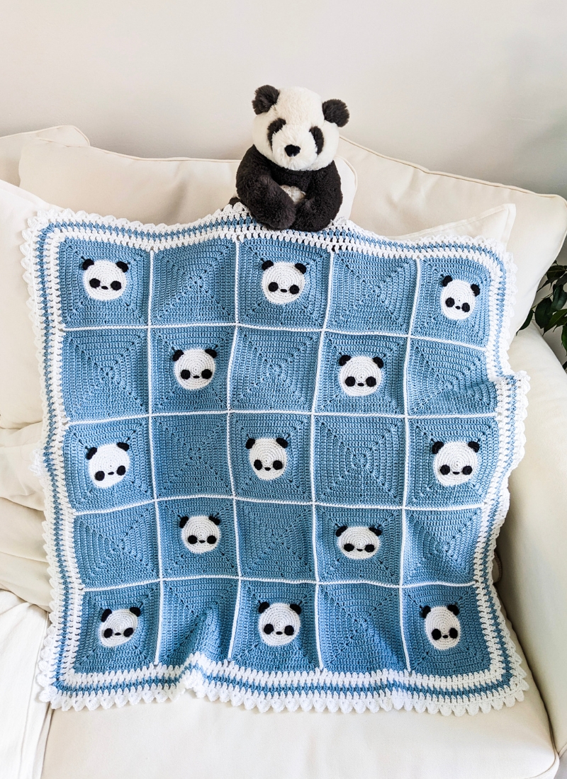 Panda Crochet Baby Blanket (Free Pattern)