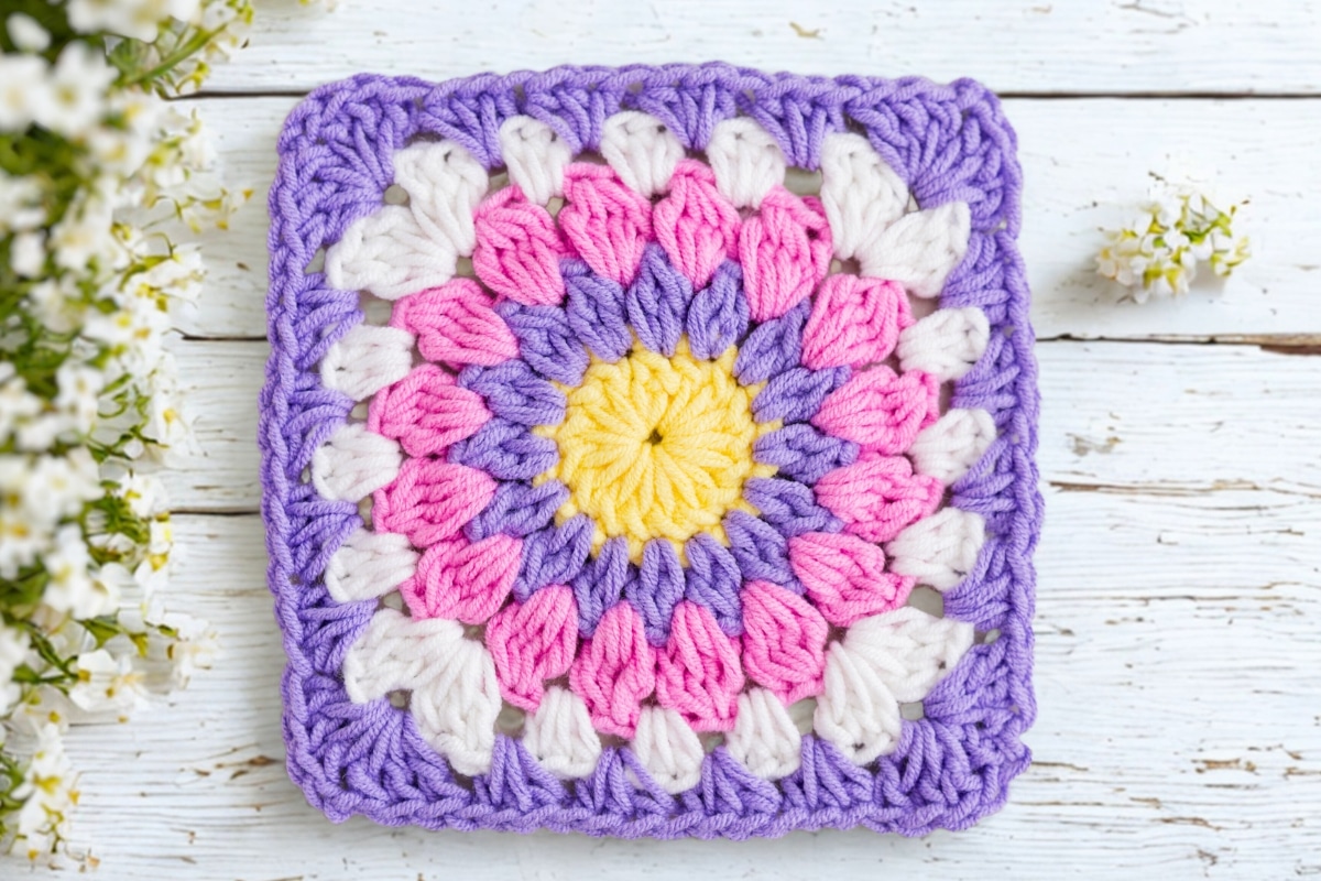 free crochet bucket hat pattern sunburst granny square